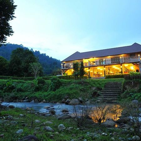 Akantuka Homestay Chanthaburi Exteriör bild
