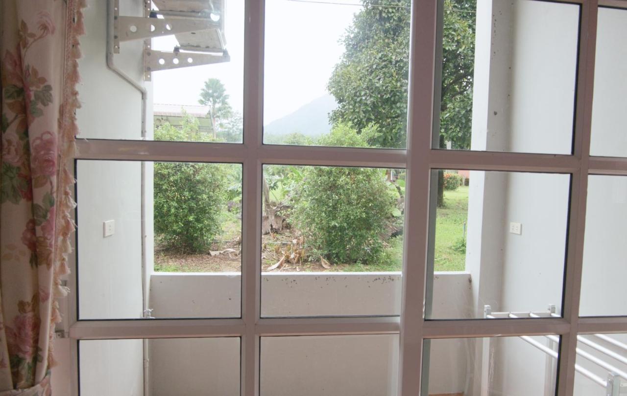 Akantuka Homestay Chanthaburi Exteriör bild