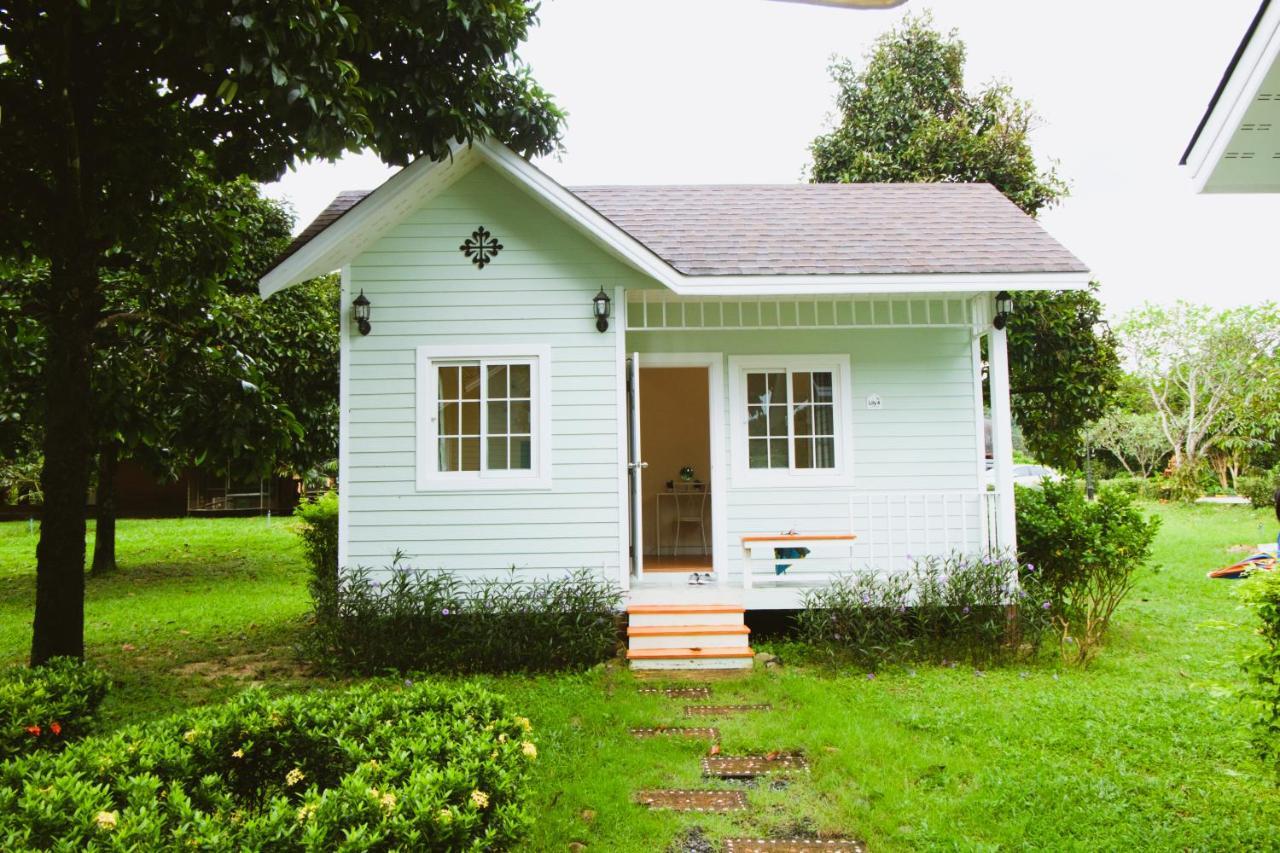 Akantuka Homestay Chanthaburi Exteriör bild