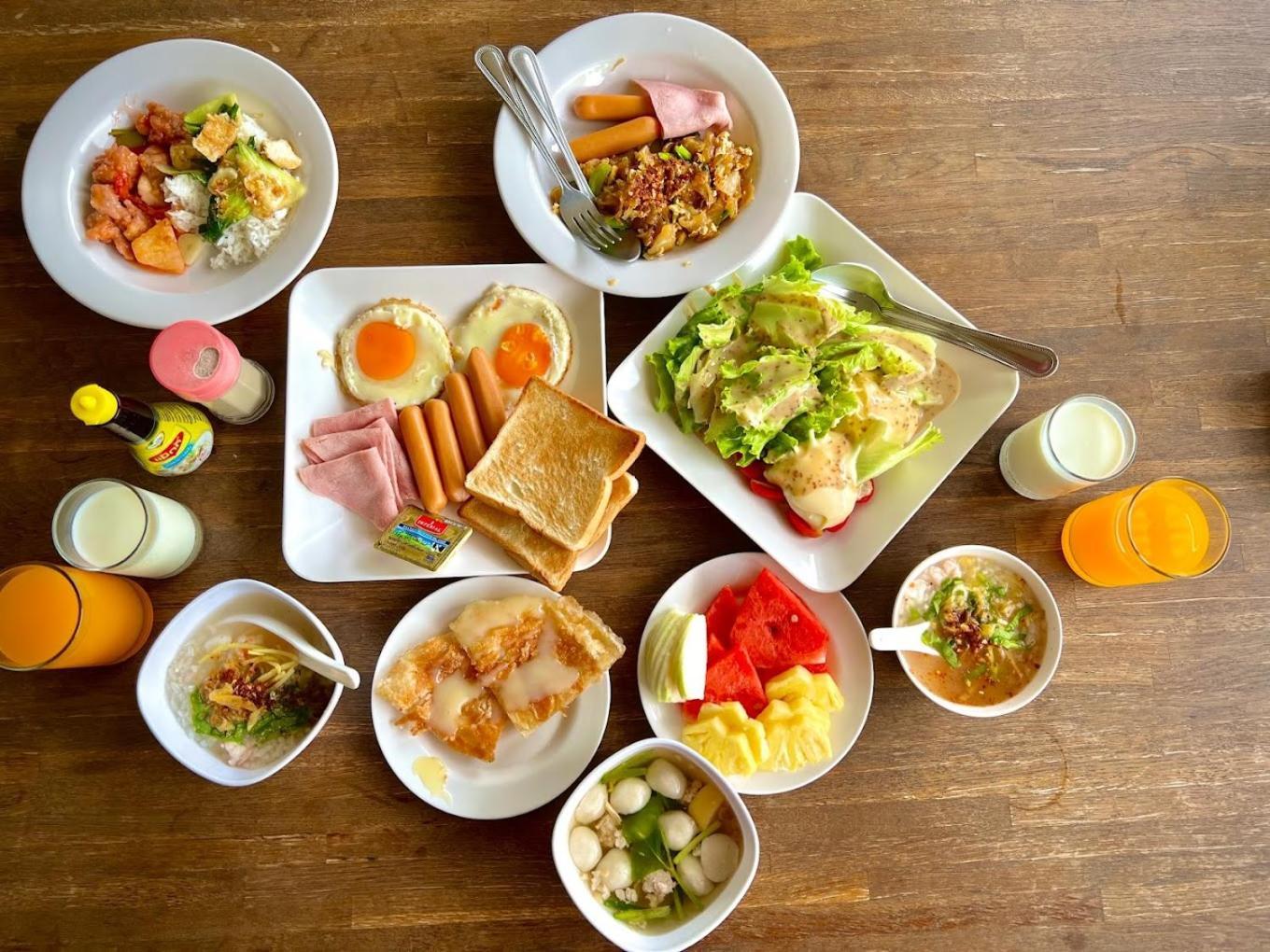 Akantuka Homestay Chanthaburi Exteriör bild