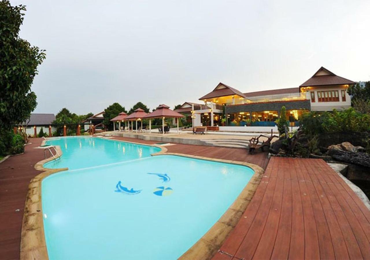 Akantuka Homestay Chanthaburi Exteriör bild
