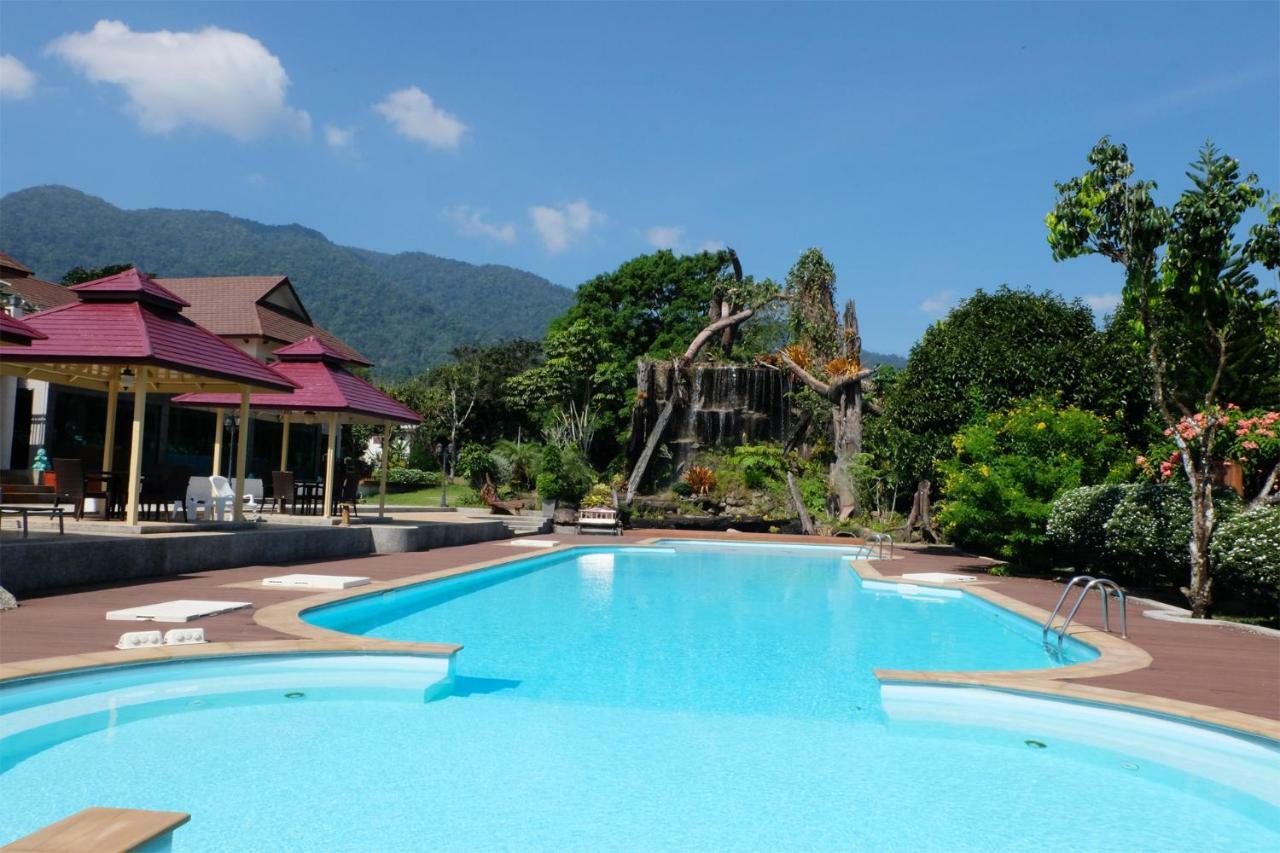 Akantuka Homestay Chanthaburi Exteriör bild