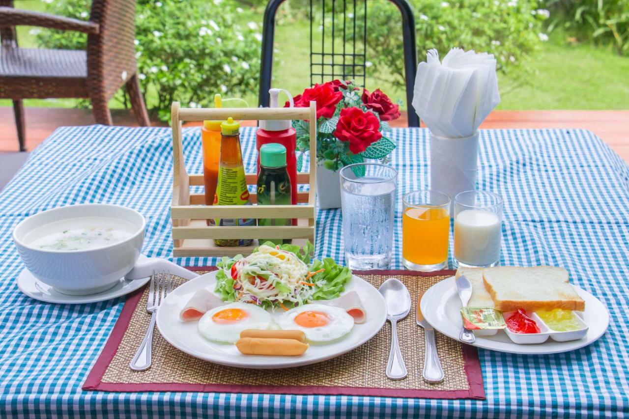 Akantuka Homestay Chanthaburi Exteriör bild