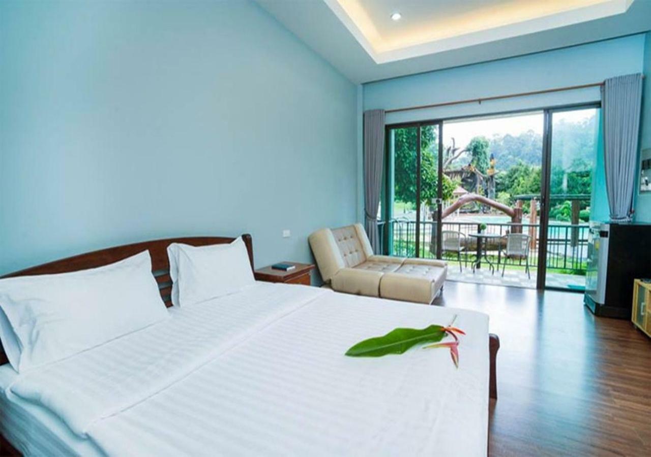 Akantuka Homestay Chanthaburi Exteriör bild