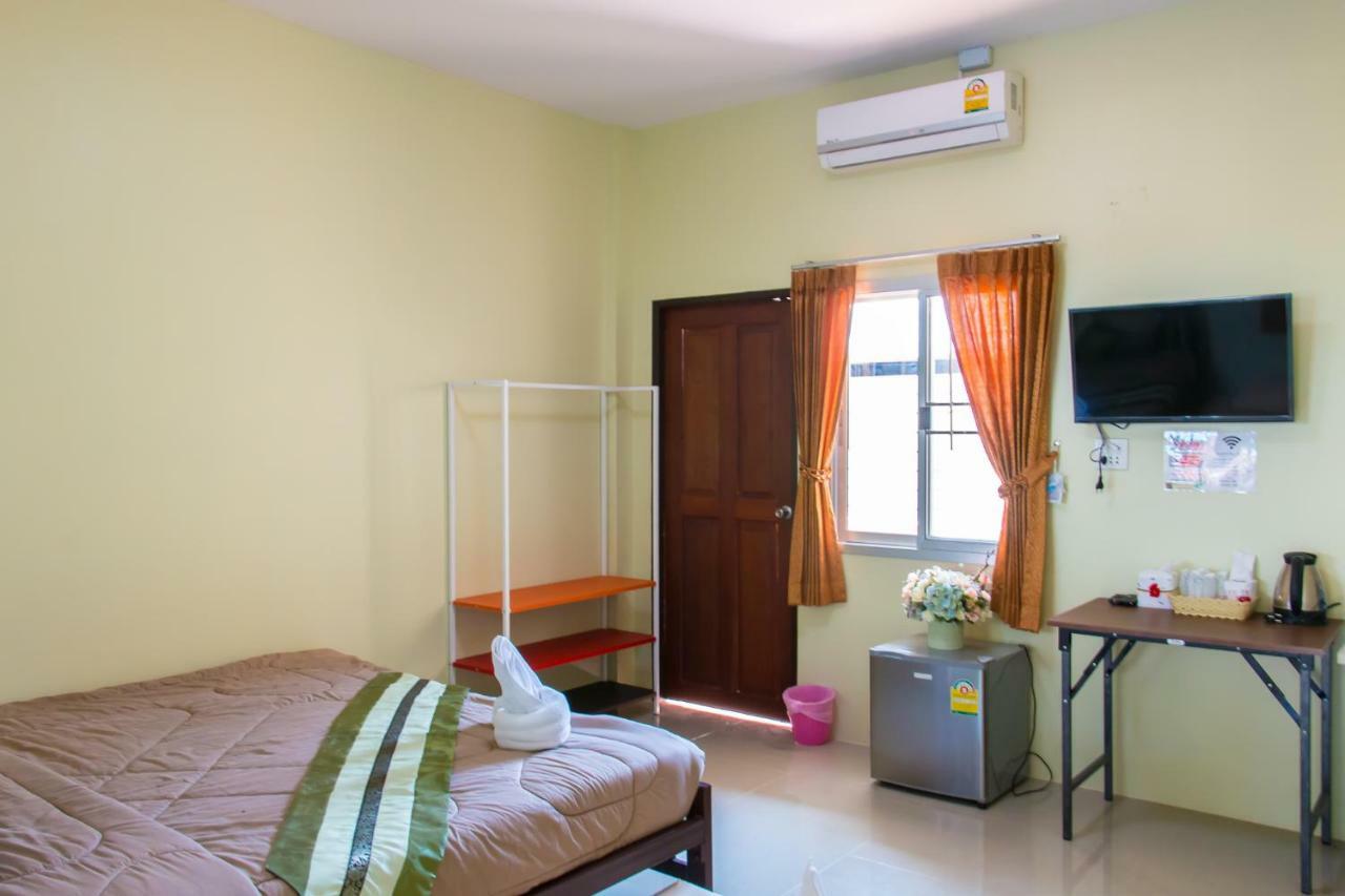 Akantuka Homestay Chanthaburi Exteriör bild