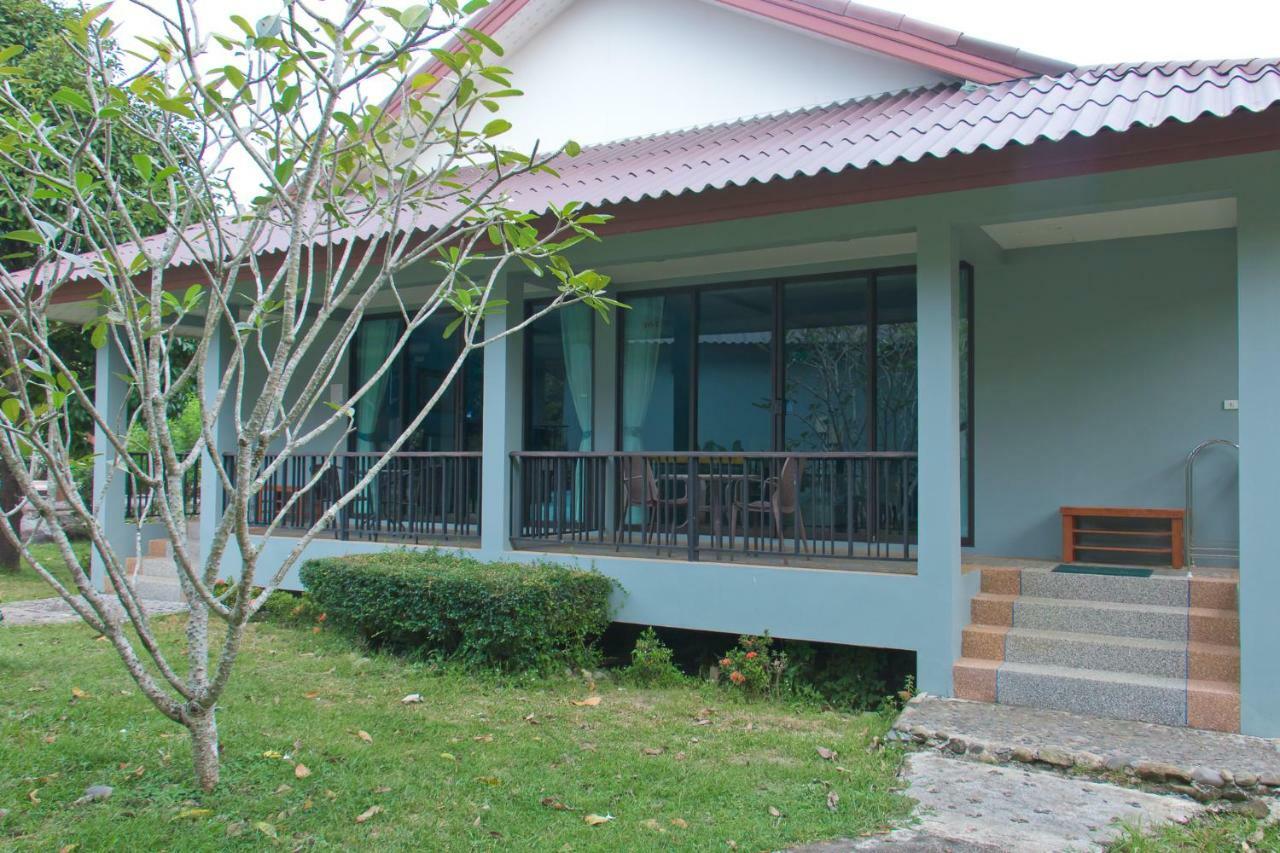 Akantuka Homestay Chanthaburi Exteriör bild