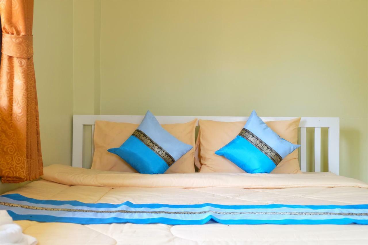 Akantuka Homestay Chanthaburi Exteriör bild