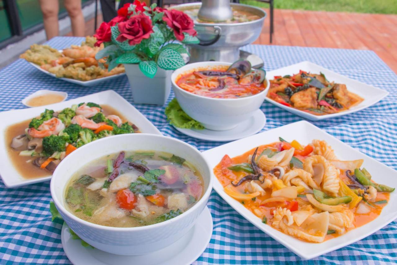 Akantuka Homestay Chanthaburi Exteriör bild