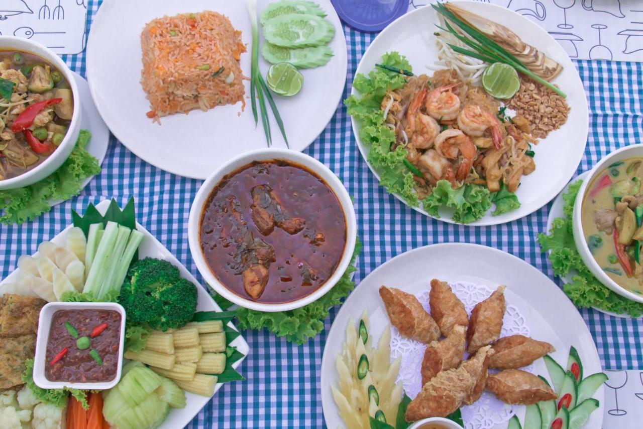 Akantuka Homestay Chanthaburi Exteriör bild